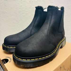 Dr. Martens  2976 WG Snow Boot